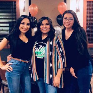 Meet your Posher, Kelli